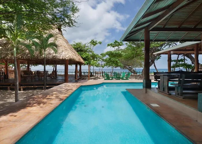 Casa Yosi, Beach Front Piece Of Heaven